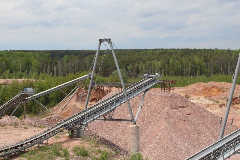 Овруцький гірничо-збагачувальний комбінат Кварцит